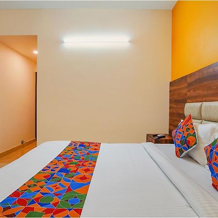 Fabhotel Greenwood Xpress Bangalore Bagian luar foto